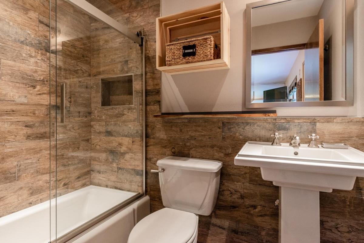 Helios 11N Villa แมมมอธ เลกส์ ภายนอก รูปภาพ